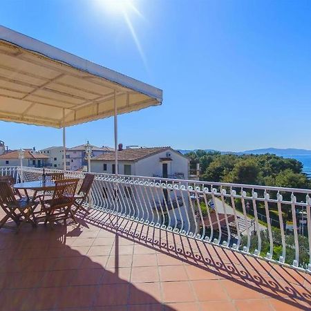 Three Bedroom Apartment With Amazing Sea View Trogir Exteriör bild